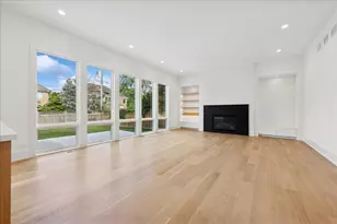 580 S Kearsage Ave, Elmhurst, IL 60126 - Photo 6