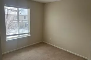 690 Zachary Dr, Romeoville, IL 60446 - Photo 12