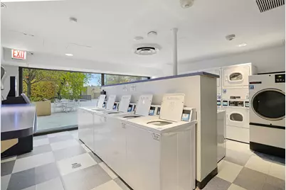 4343 N Clarendon Avenue #2209, Chicago, IL 60613 - Photo 24