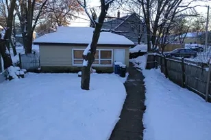 1105 Indian Ave, Aurora, IL 60505 - Photo 32