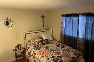 1105 Indian Ave, Aurora, IL 60505 - Photo 20