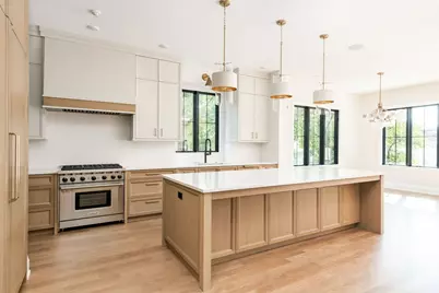 900 S Colfax Avenue, Elmhurst, IL 60126 - Photo 8