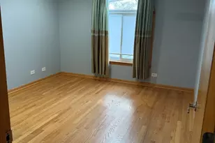 8447 Drake Ave, Skokie, IL 60076 - Photo 16