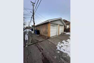 7156 S Artesian Avenue, Chicago, IL 60629 - Photo 4