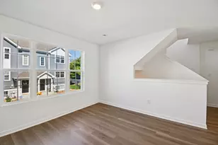 1393 Oakfield Ln, Pingree Grove, IL 60140 - Photo 4