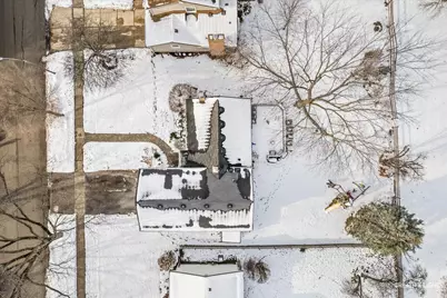 806 Fellows Street, Saint Charles, IL 60174 - Photo 24