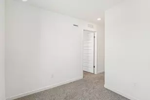 1395 Oakfield Ln, Pingree Grove, IL 60140 - Photo 22