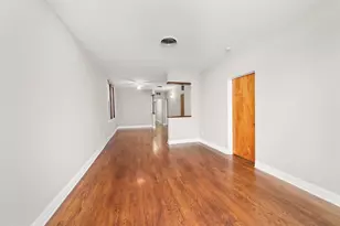 2420 S Oakley Ave, Chicago, IL 60608 - Photo 2