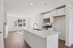 1397 Oakfield Ln, Pingree Grove, IL 60140 - Photo 8