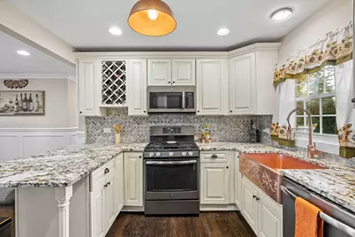 8602 S Oak Park Avenue, Burbank, IL 60459 - Photo 4