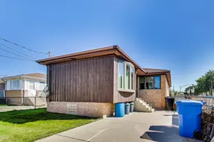 5700 N Orange Ave, Chicago, IL 60631 - Photo 20