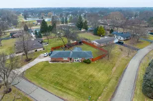 6 Patricia Ln, Prospect Heights, IL 60070 - Photo 4
