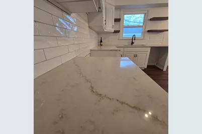 2514 W Nottingham Place, Peoria, IL 61614 - Photo 8