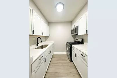 4300 N Keystone Avenue #3C, Chicago, IL 60641 - Photo 4