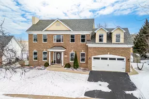 1126 Arneita St, Sycamore, IL 60178 - Photo 2