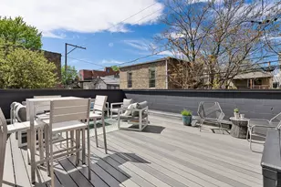 1448 W Erie St, Chicago, IL 60642 - Photo 28