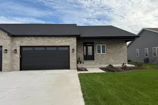 25146 S Westwind Dr, Channahon, IL 60410 - Photo 2