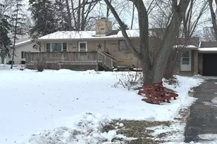 13980 W Stonegate Rd, Wadsworth, IL 60083 - Photo 1