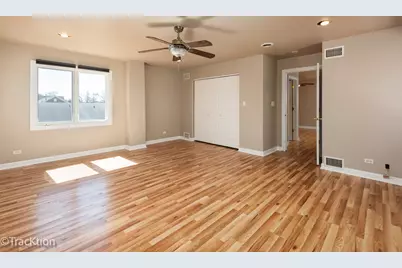 8829 Skyline Drive, Burr Ridge, IL 60527 - Photo 16