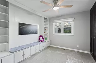 809 Oakton Ave, Romeoville, IL 60446 - Photo 14