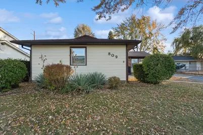 809 Oakton Avenue, Romeoville, IL 60446 - Photo 2