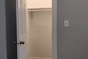 6601 S Bishop St, Chicago, IL 60636 - Photo 10