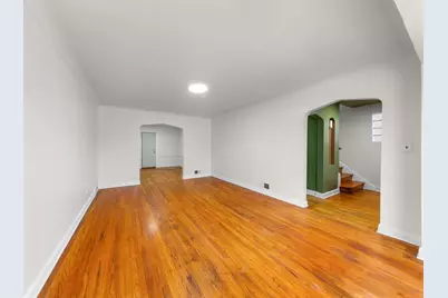 8142 S Yates Boulevard, Chicago, IL 60617 - Photo 4