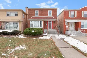 8142 S Yates Blvd, Chicago, IL 60617 - Photo 1