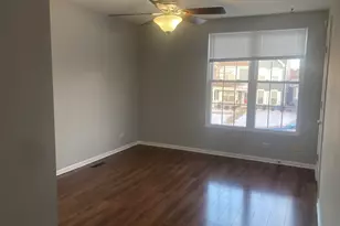 1093 Symphony Dr, Aurora, IL 60504 - Photo 8