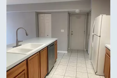 1093 Symphony Drive #1093, Aurora, IL 60504 - Photo 6