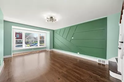 10436 S Eberhart Avenue, Chicago, IL 60628 - Photo 4