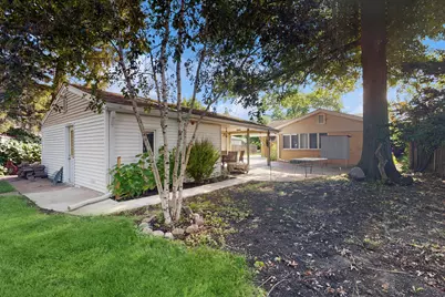 576 Amherst Avenue, Des Plaines, IL 60016 - Photo 28