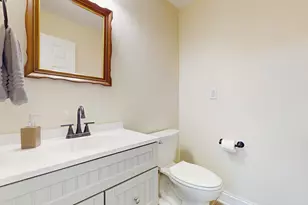 576 Amherst Ave, Des Plaines, IL 60016 - Photo 20