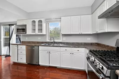 806 Hillview Drive, Lemont, IL 60439 - Photo 8