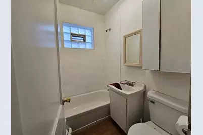 [Address not provided], Elmwood Park, IL 60707 - Photo 8