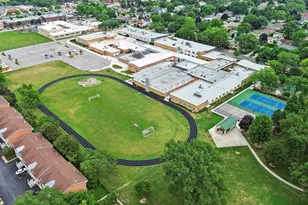 5238 Pratt Ave, Skokie, IL 60077 - Photo 30