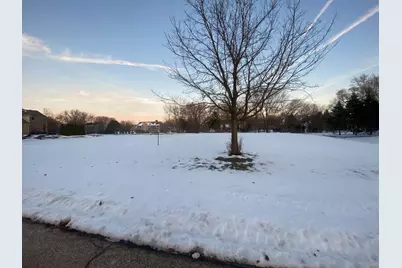 7580 Vida Avenue, Lakewood, IL 60014 - Photo 4