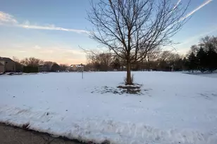 7580 Vida Ave, Lakewood, IL 60014 - Photo 4