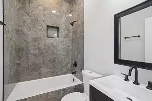 4839 W Huron St, Chicago, IL 60644 - Photo 10