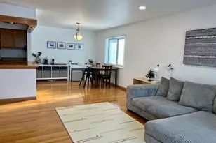 1108 Castilian Ct, Glenview, IL 60025 - Photo 2