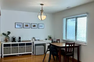 1108 Castilian Ct, Glenview, IL 60025 - Photo 8