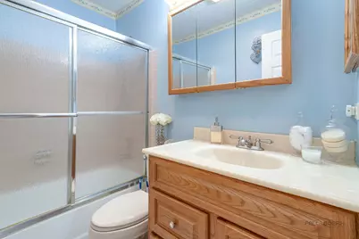 1157 Middlebury Lane #B1, Wheeling, IL 60090 - Photo 14