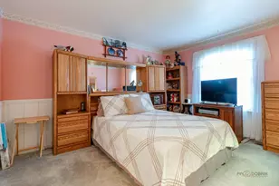 1157 Middlebury Ln, Wheeling, IL 60090 - Photo 10