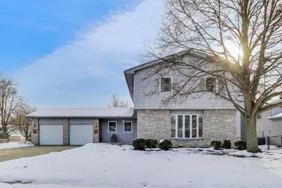 3409 W Bretons Drive, McHenry, IL 60050 - Photo 1
