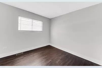 816 Mackinaw Avenue #WEST, Calumet City, IL 60409 - Photo 10