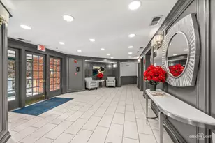 845 E 22nd St, Lombard, IL 60148 - Photo 2