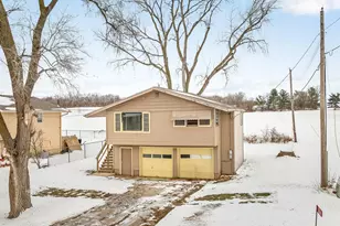 4381 Safford Rd, Rockford, IL 61101 - Photo 2