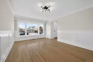 5413 S Springfield Ave, Chicago, IL 60632 - Photo 2