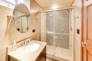 6230 N Troy St, Chicago, IL 60659 - Photo 28