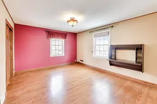 6230 N Troy St, Chicago, IL 60659 - Photo 18